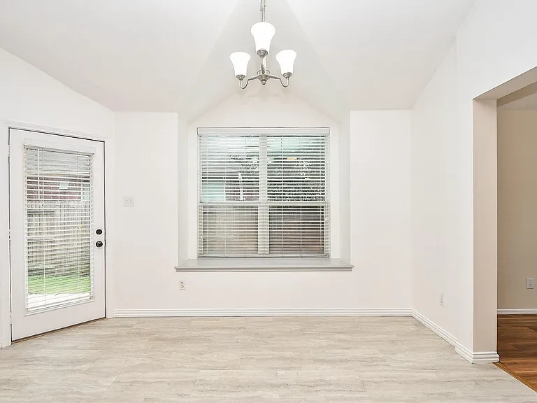 10614 Sunswept Fields Ln — Photo 17