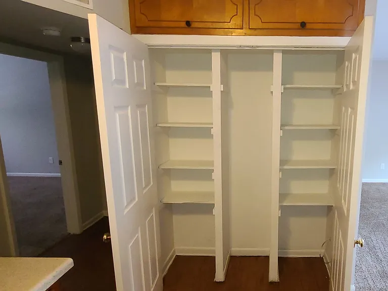 Green Springs Village Apartments - Birmingham, AL — Photo 11