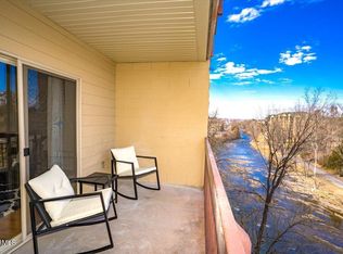 3919 S River Rd UNIT 503, Pigeon Forge, TN 37863
