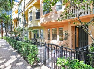 2441 San Pietro Cir, Palm Beach Gardens, FL 33410