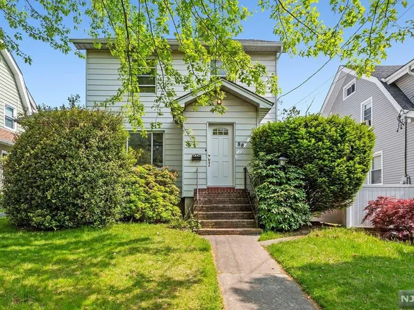 88 Poplar St, Ridgefield Park, NJ 07660