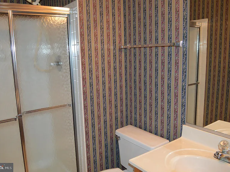 16853 Capon Tree Ln — Photo 25