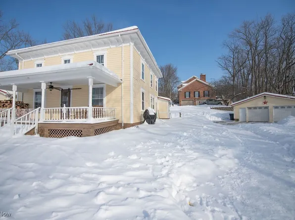 309 Donahey Ave NE, New Philadelphia, OH 44663