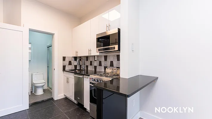 Rented by Nooklyn NYC LLC | media 3