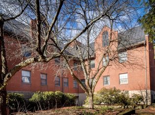 60 E Central St APT 201, Natick, MA 01760