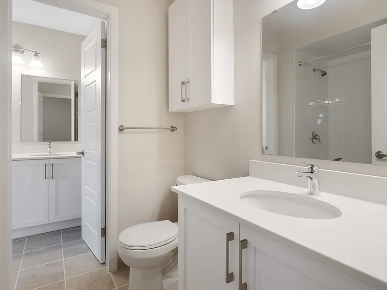 2190 Halifax Dr #14 — Photo 4