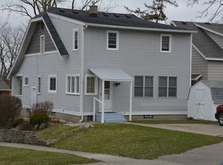 850 Emerald Ave NE, Grand Rapids, MI 49503
