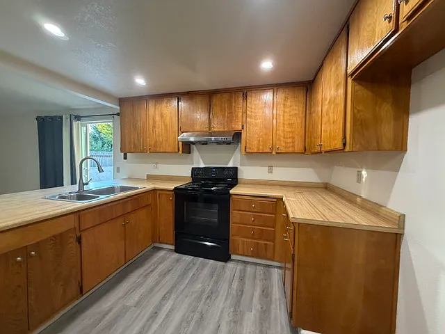 4015 Deer Hill Dr — Photo 4