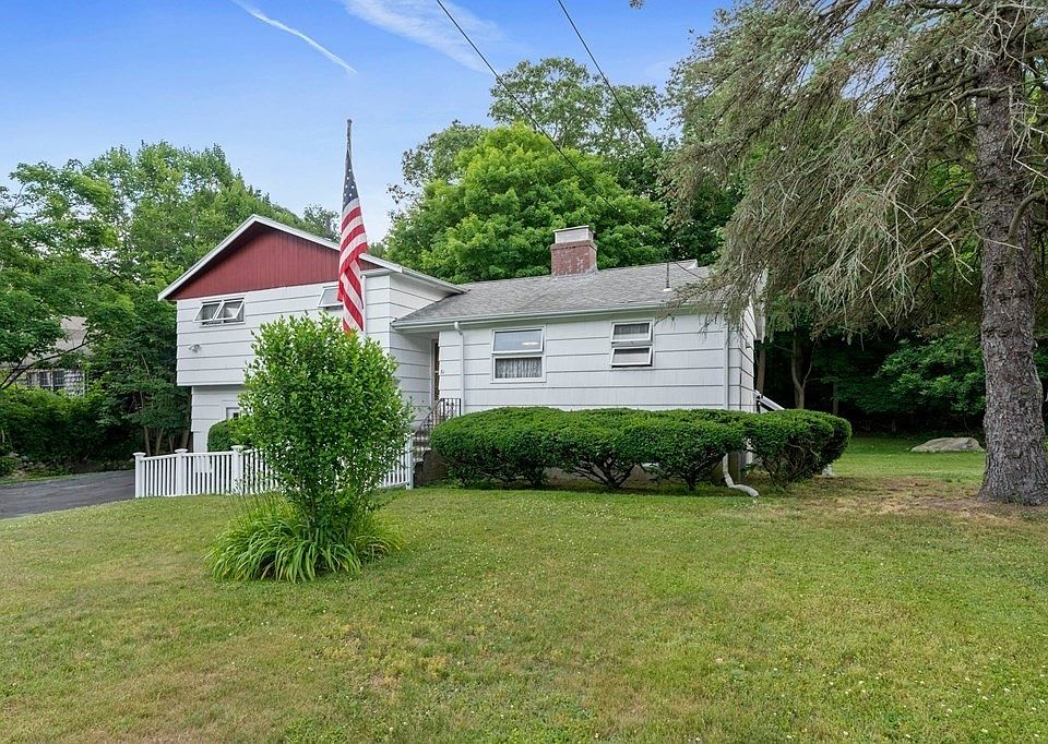 61 Liberty St, Randolph, MA 02368 Zillow