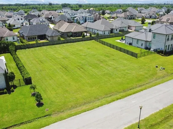 324 Cypress Crossing Dr, Belle Chasse, LA 70037