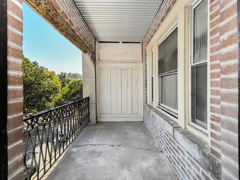 502 Gladstone Blvd #8 — Photo 26