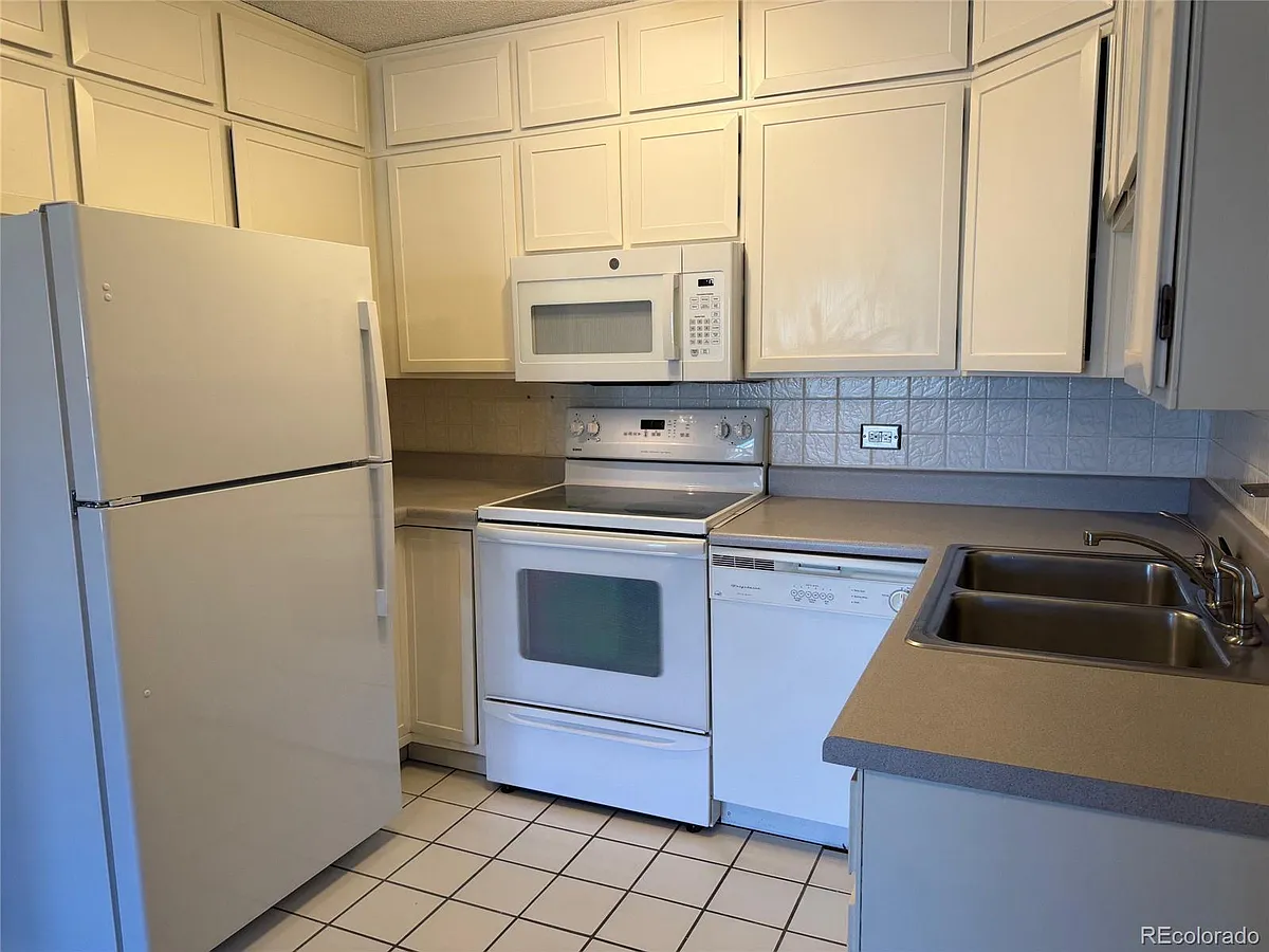 Photo 2 of 17 - 350 S Clinton St #10C - Denver, CO Building Photo - 350 S Clinton St #10C