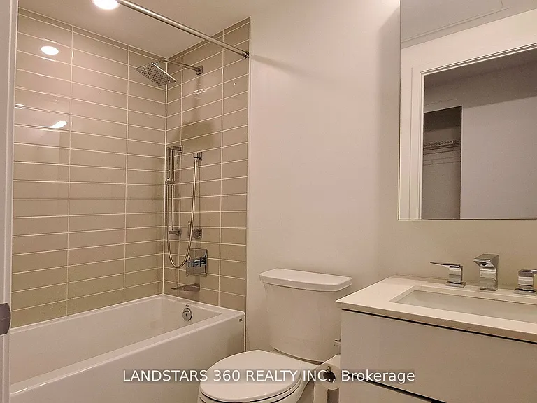 25 Richmond St E #1514 — Photo 8