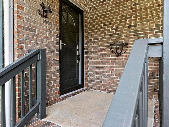 3rd image of 510 Thomas Drive