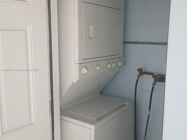 258 Neptune Ave #N — Photo 4