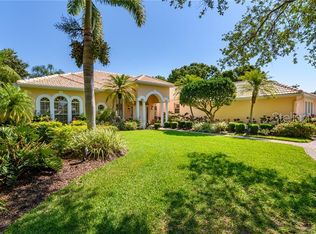 8124 Regents Ct, University Park, FL 34201