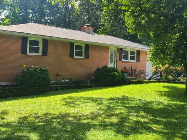 29 Brentwood Dr NE, Newark, OH 43055