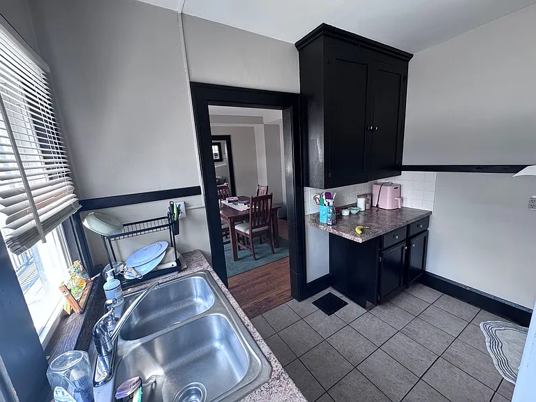 236 S Market St #1/2 — Photo 6