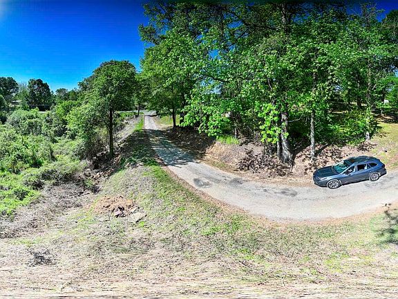 3rd image of Off Of Joe Brackett Rd #X