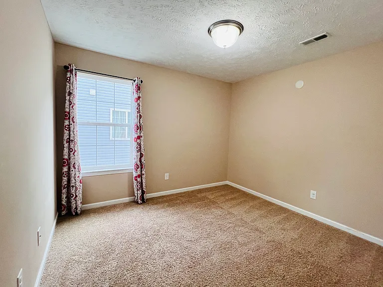 10422 Florida St — Photo 22