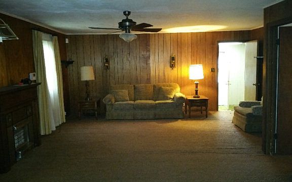 3rd image of 2225 5th Ave