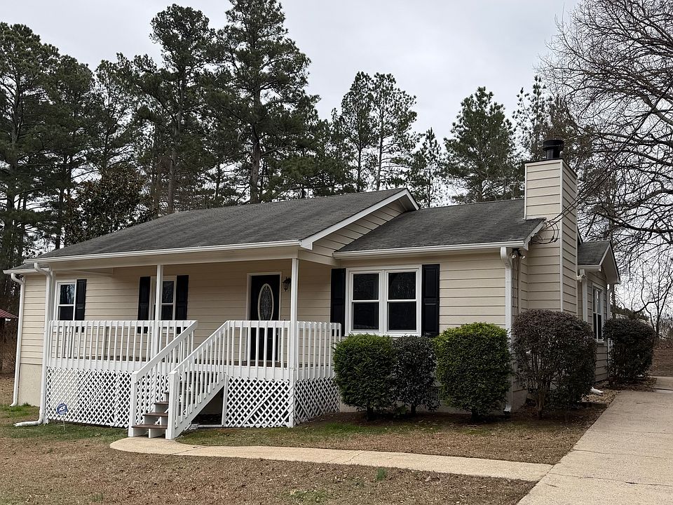 1st image of 106 Village Dr