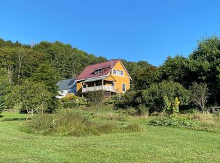 408 McKeage Rd, East Randolph, VT 05041