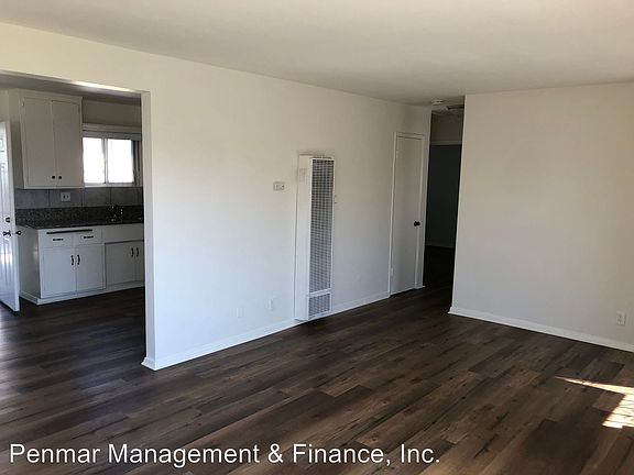 2nd image of 1045 Torrance Blvd