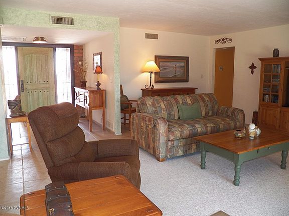 3rd image of 231 W Calle McCleary