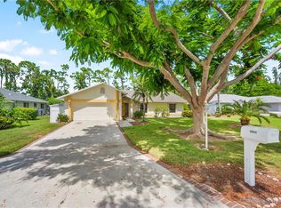 18944 Pine Run Ln, Fort Myers, FL 33967
