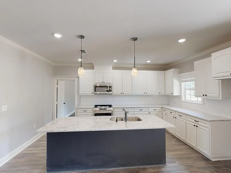 13009 Clydesdale Ct — Photo 5