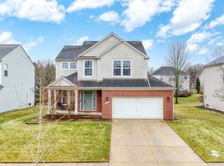 464 Shiloh Dr, Chelsea, MI 48118