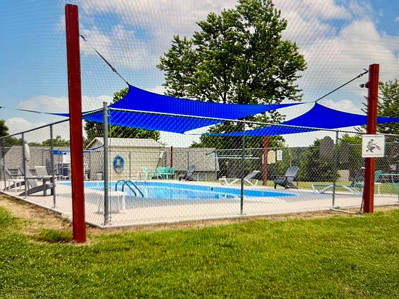 5th image of 324 Van Buren Road #1