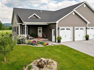 26 Ceres Cir, Saint Albans, VT 05478