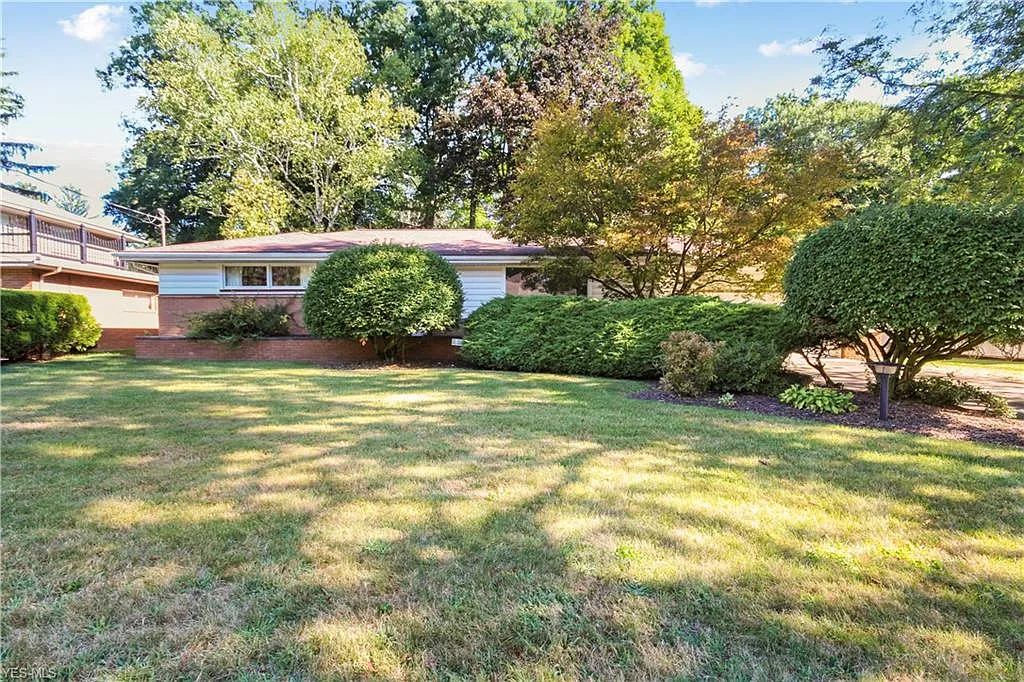 3470 Kingston Ln photo 1