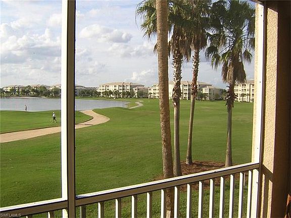 2nd image of 10390 Washingtonia Palm Way APT 4426