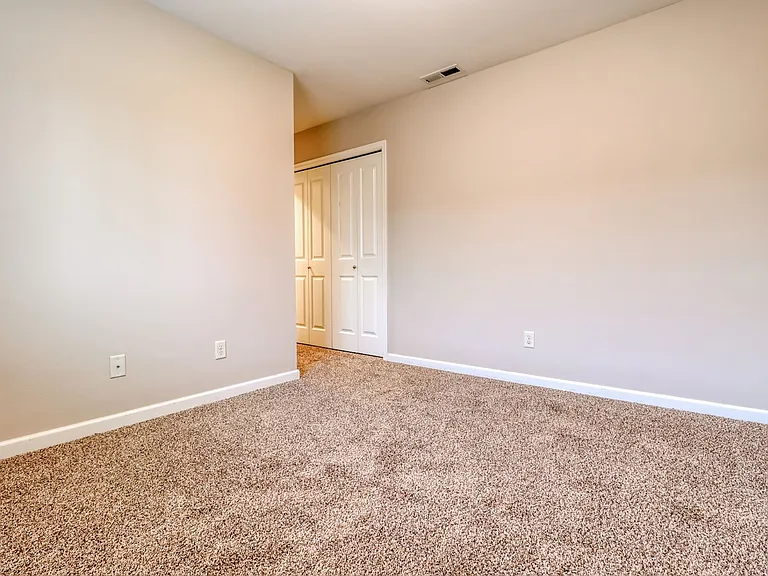 6232 NE Sherborne St — Photo 15