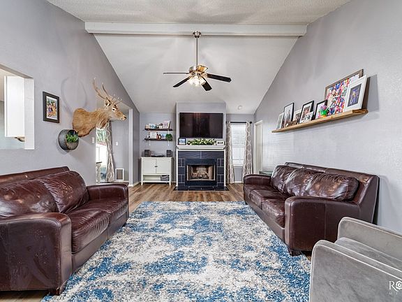 5th image of 1314 Joseph Ln