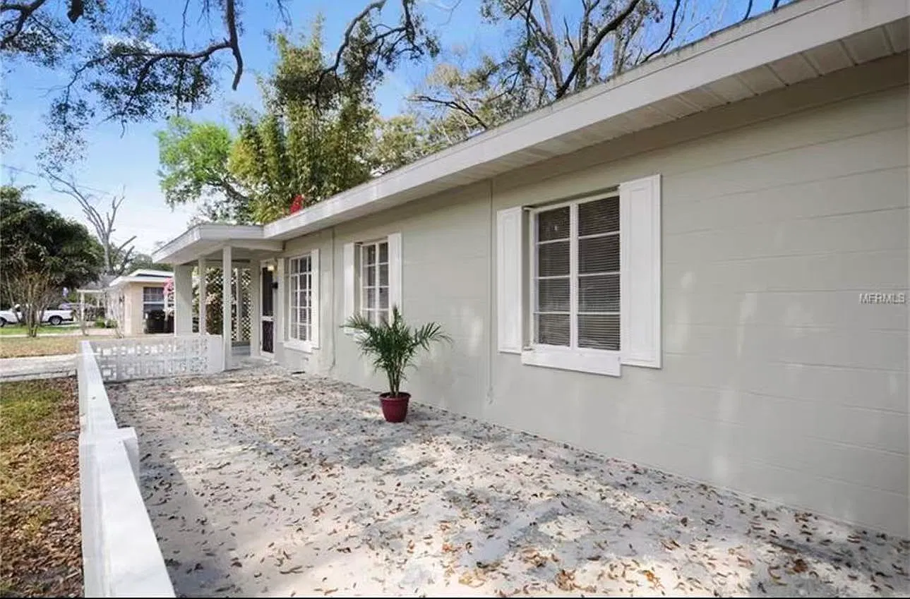 3 bed, 950 sqft, $2,450 — Photo 4