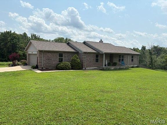 2nd image of 222 Wild Rose Ln