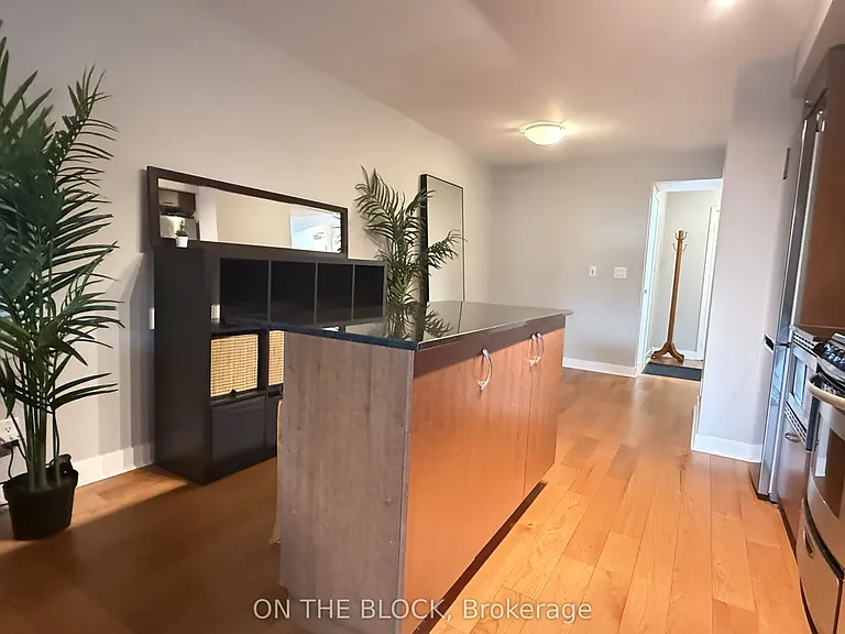 320 Richmond St E #313 — Photo 5