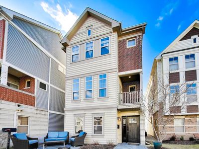 3942 N Kolmar Ave, Chicago, IL, 60641