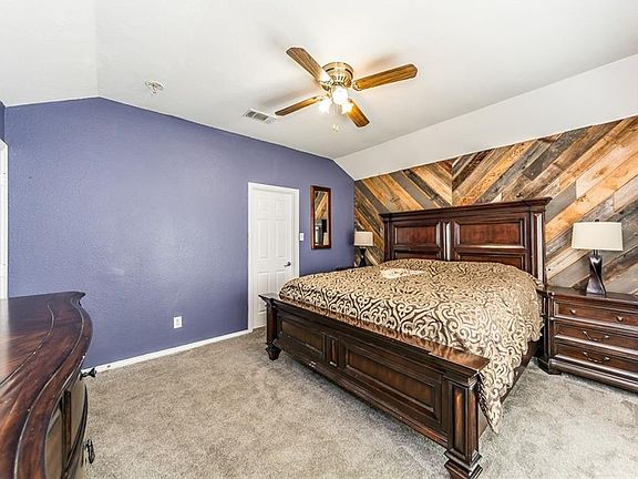 5th image of 2332 Brookview Dr