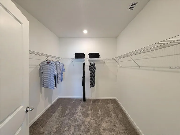 3318 Laurent Loop — Photo 20