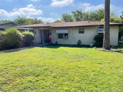 1403 Nugent St, Bowie, TX, 76230