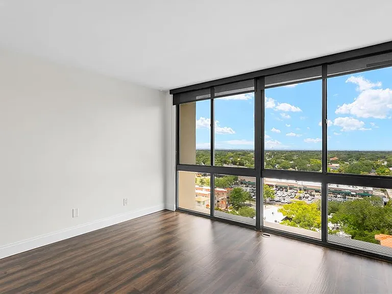 3301 Bayshore Blvd #1601E — Photo 32