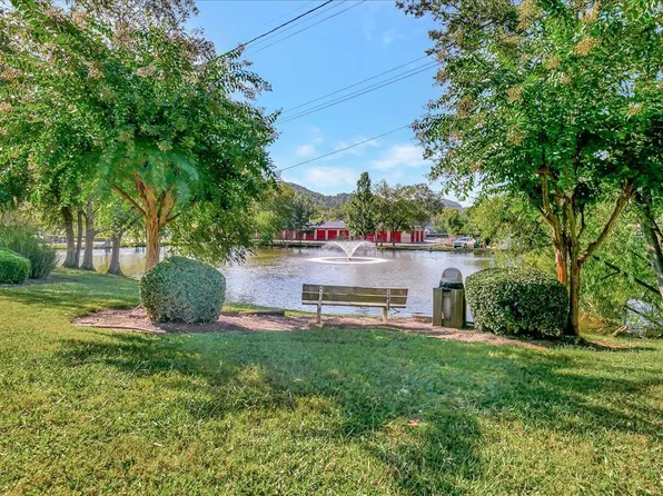 900 Mountain Creek Rd APT 145, Chattanooga, TN 37405