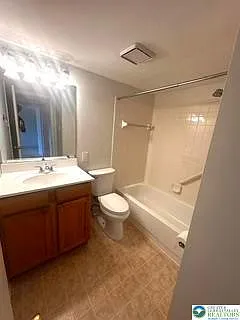 2641 Rolling Green Dr — Photo 12