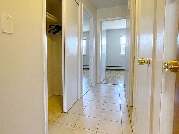 5th image of 22-34 Steinway St #3F