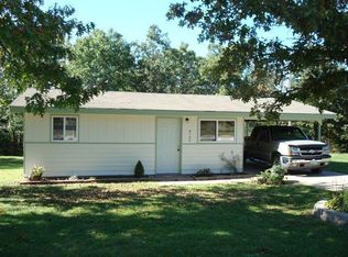 9733 Kingston Ln, Neosho, MO 64850